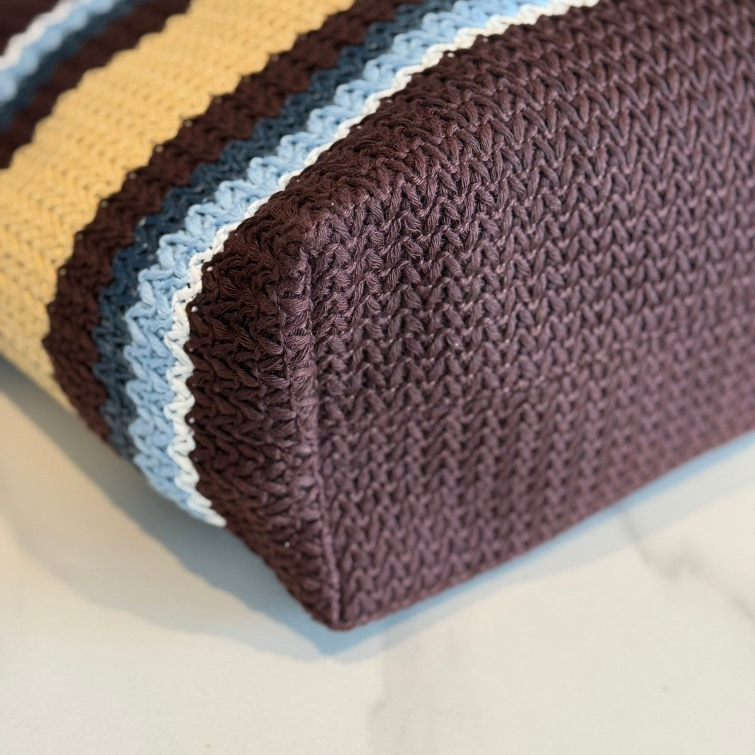 Sac fourre-tout en paille tissée à rayures