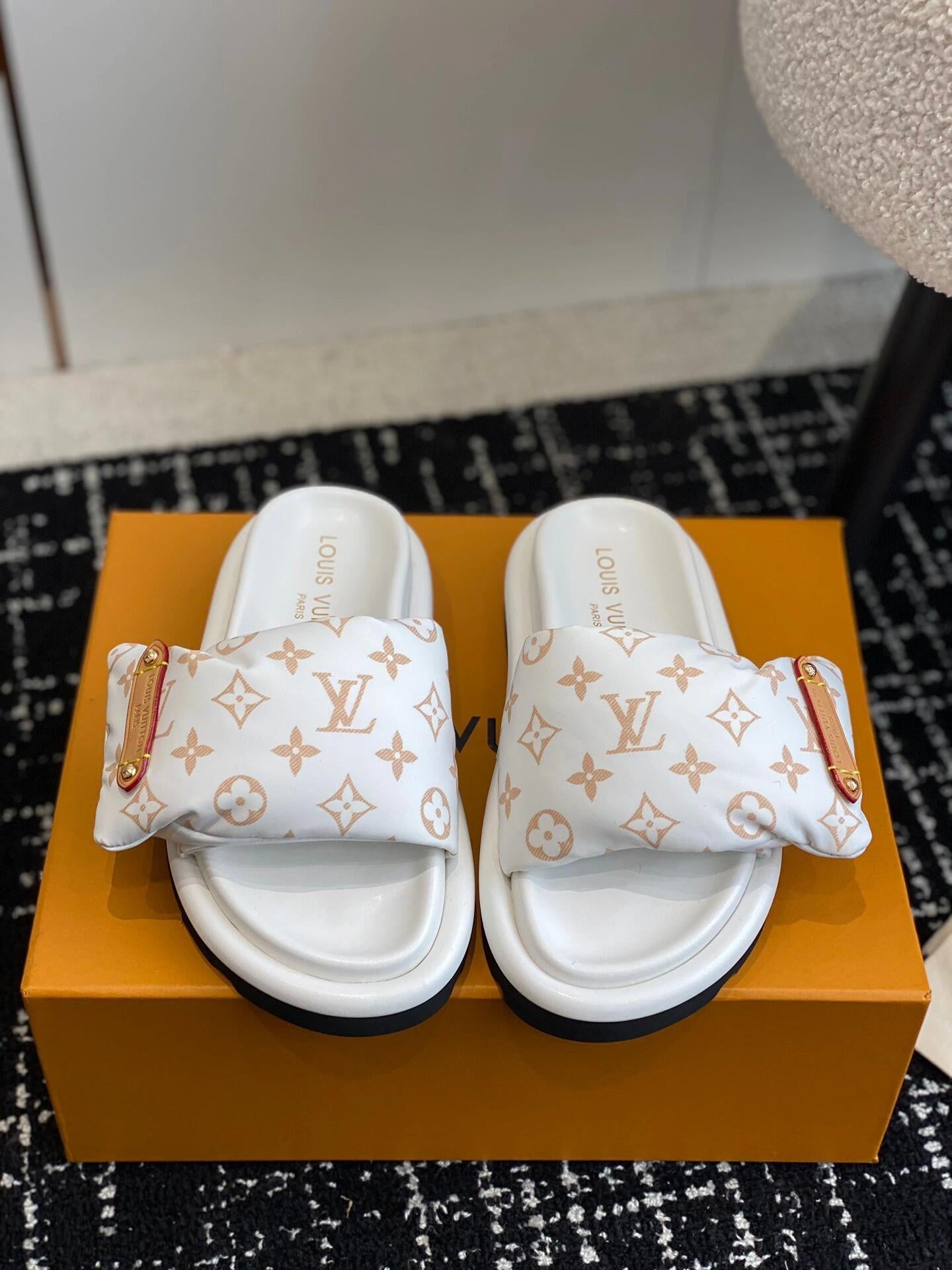 Chaussons style pain