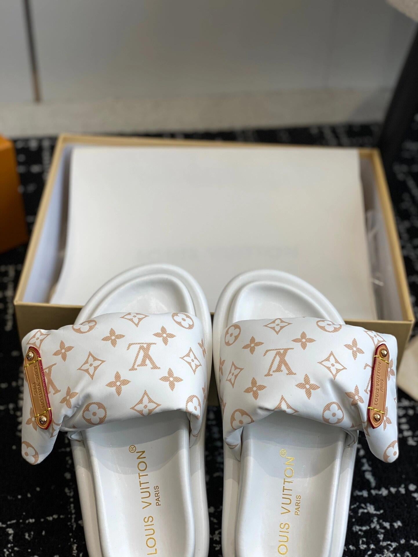 Chaussons style pain