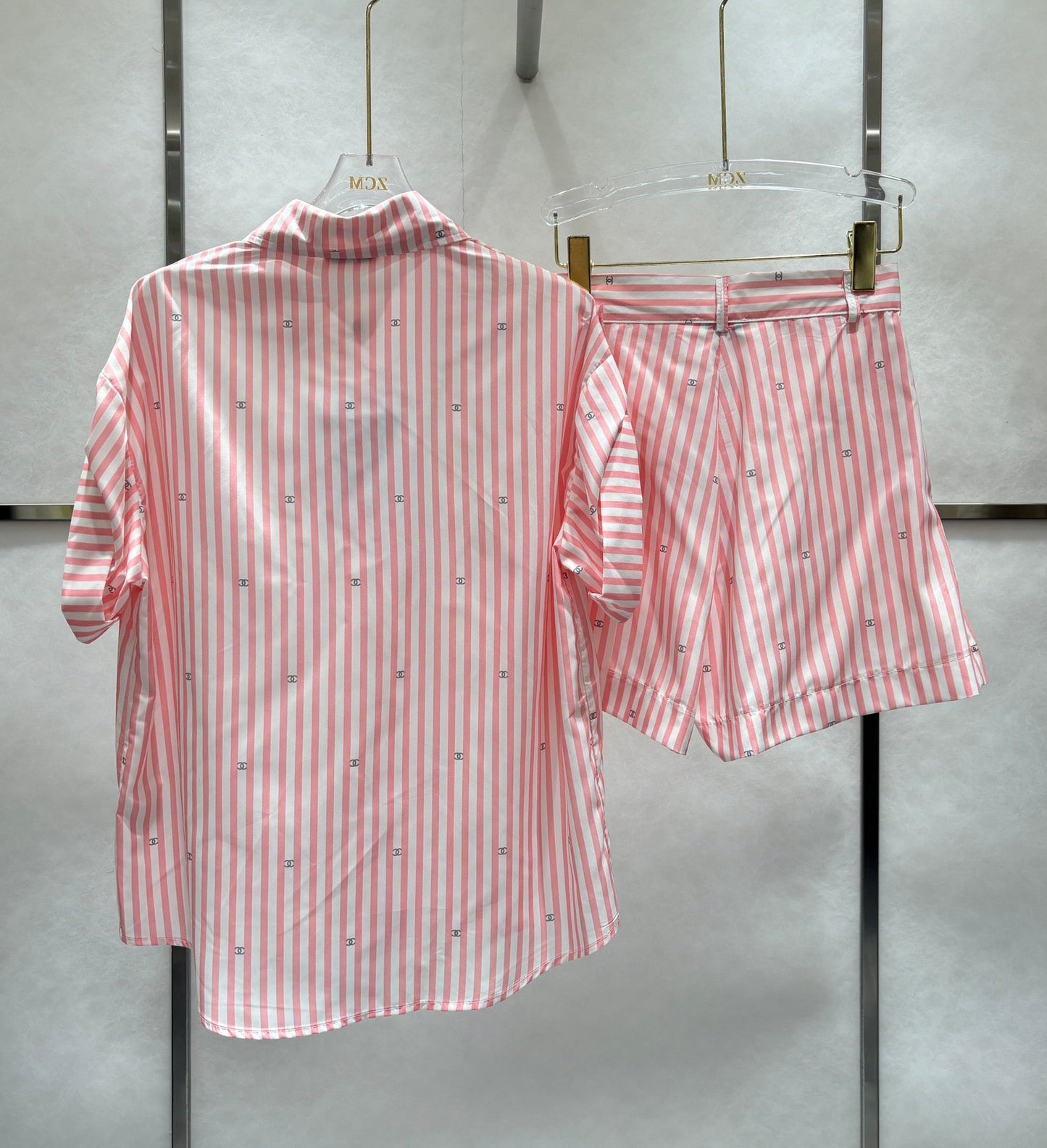 Costume chemise à rayures