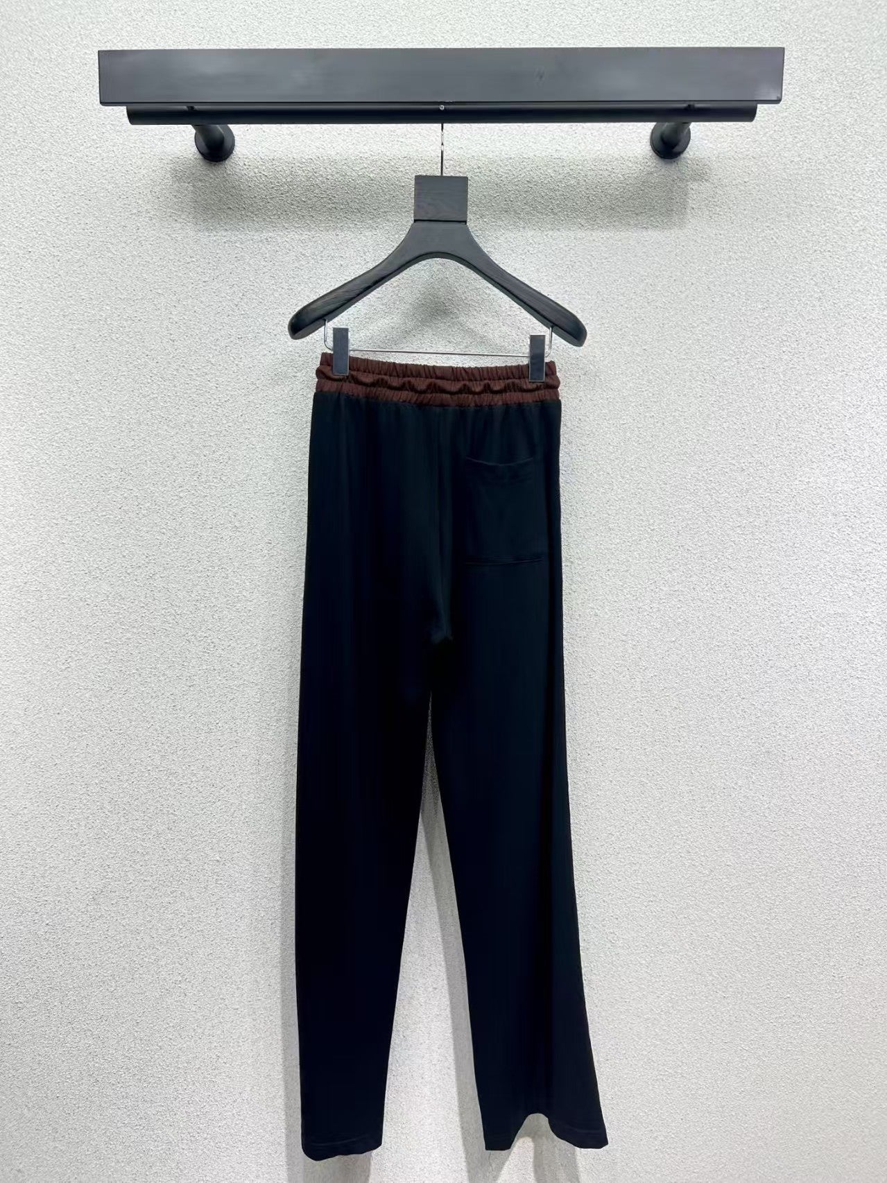 Pantalon décontracté à taille élastique 25SS