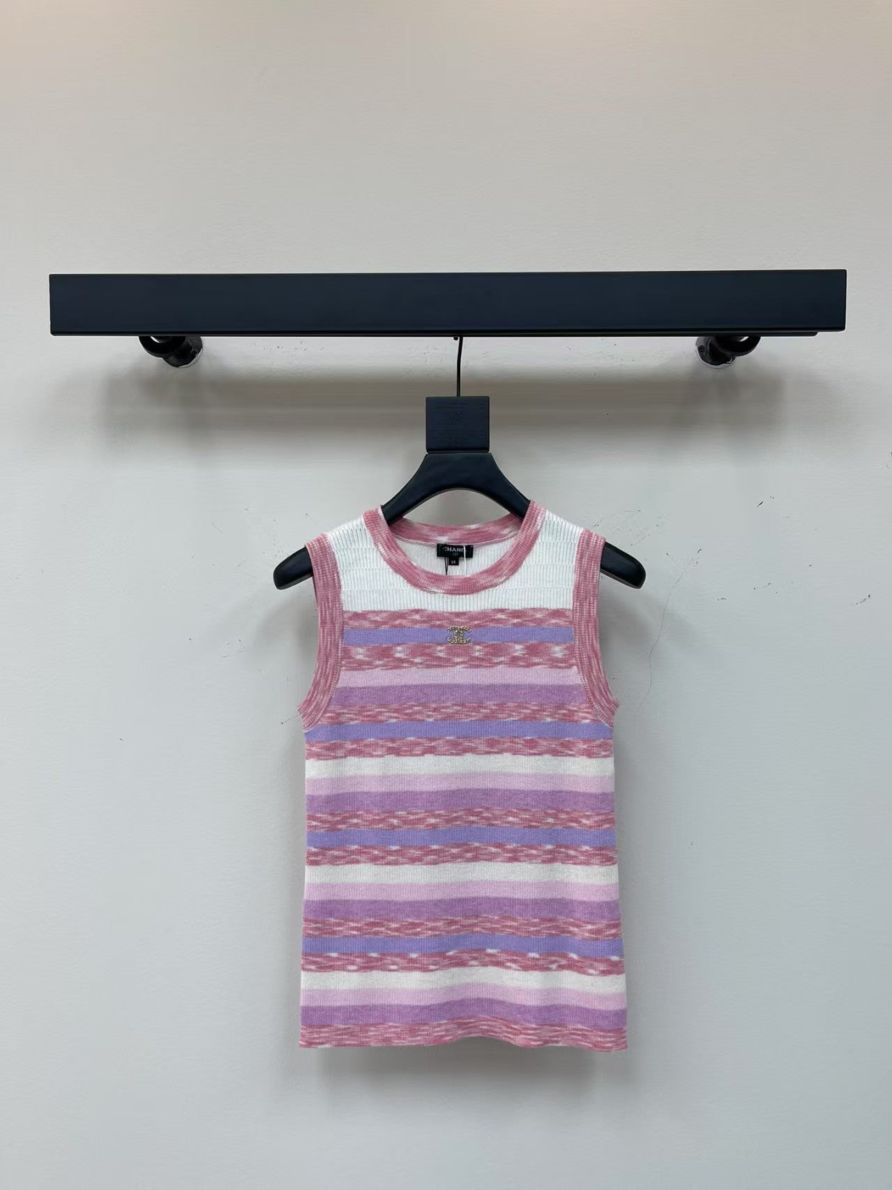 Gilet en tricot rayé