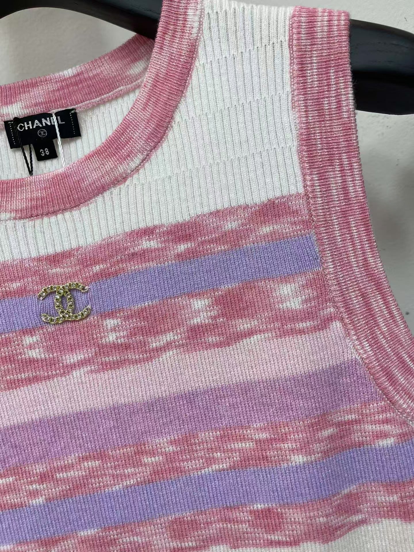 Gilet en tricot rayé