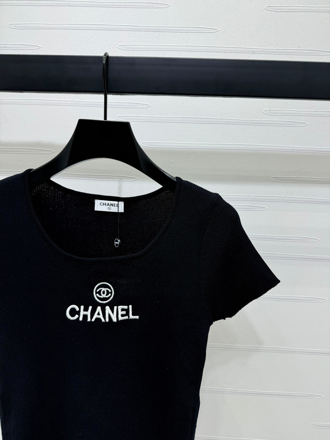 Ribbed Logo Tees with Side Drawstrings
