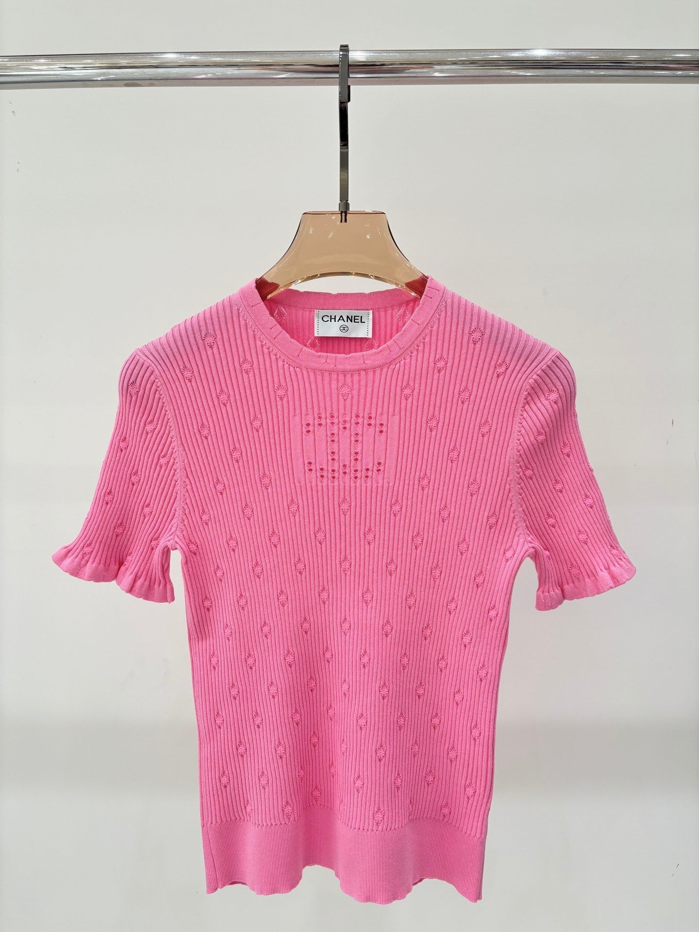 Simple slim fit knitted short sleeves