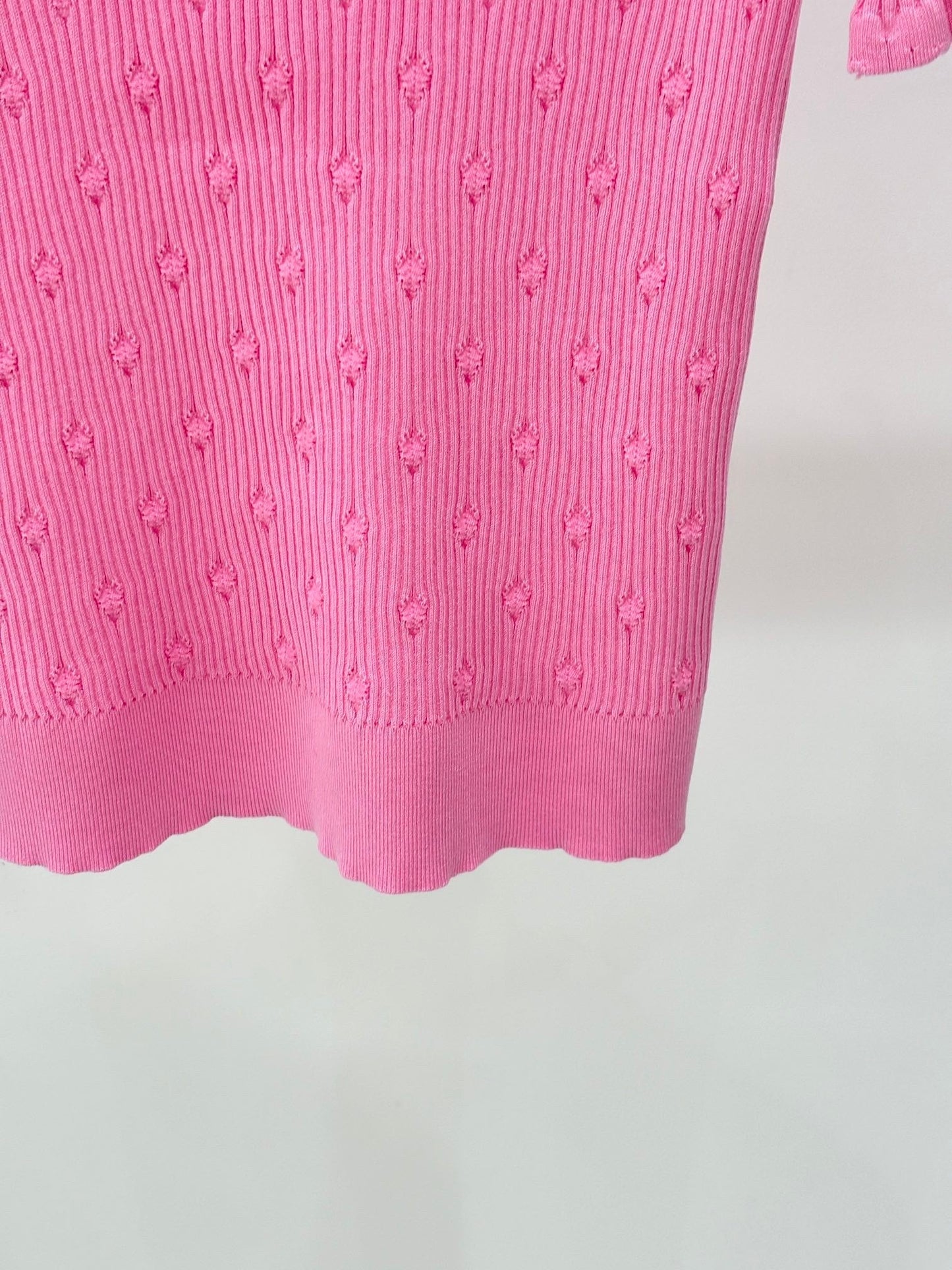 Simple slim fit knitted short sleeves