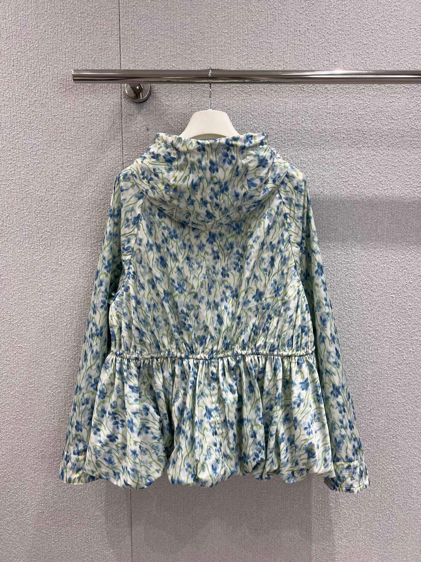 Early Autumn New Light Blue Floral Hooded Jacket