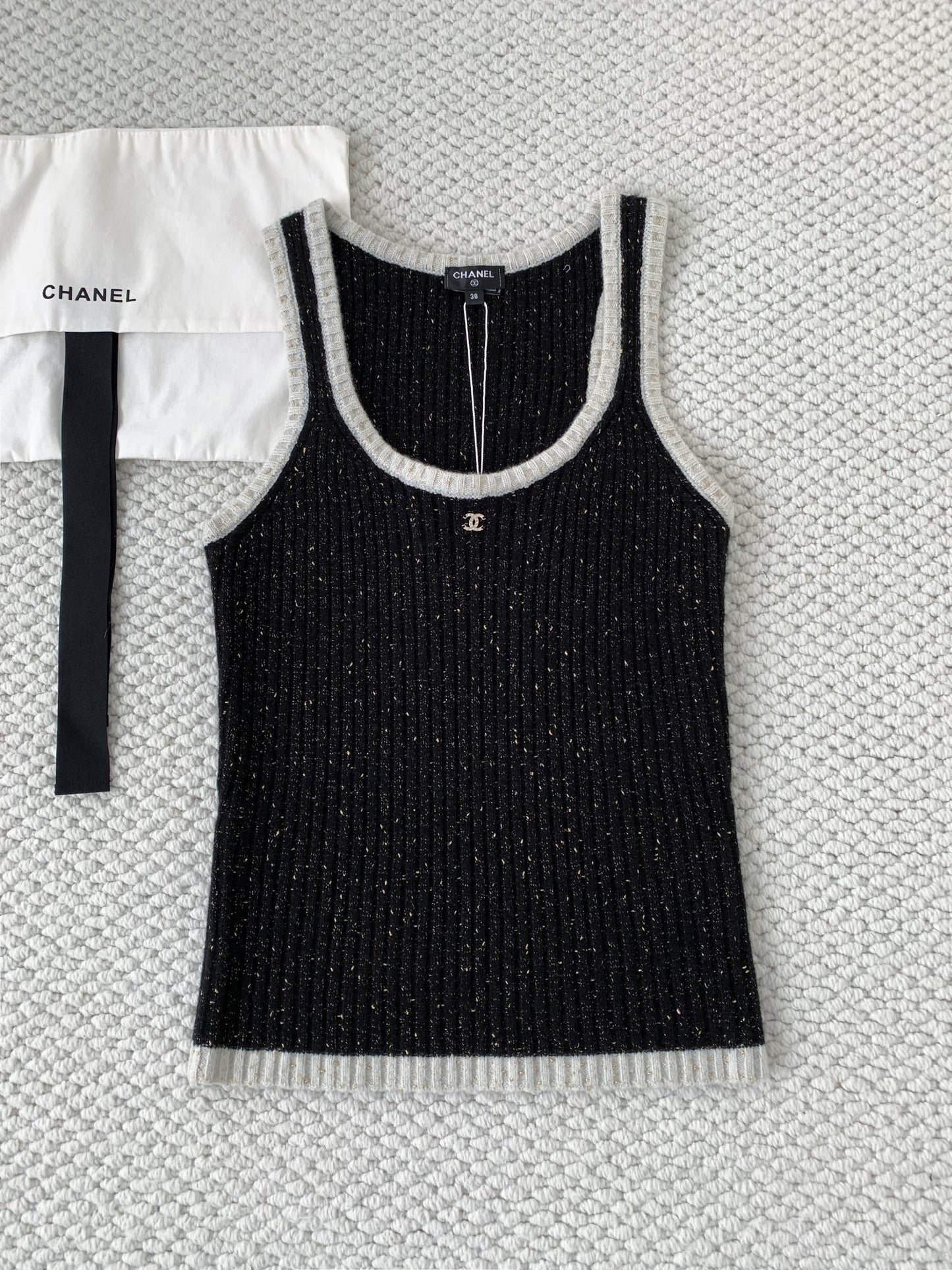 Sequined knitted vest camisole