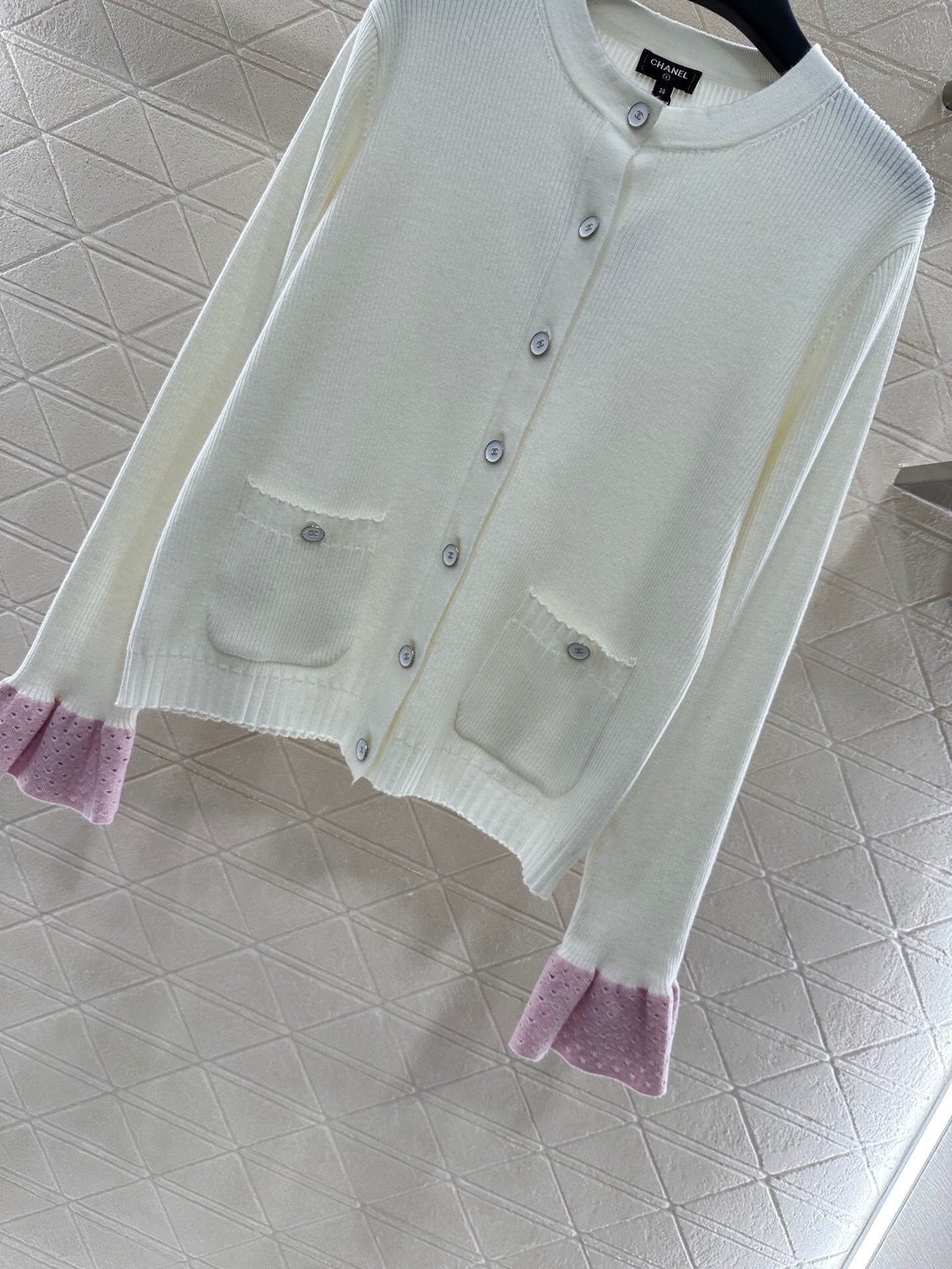Contrast color panel knitted cardigan