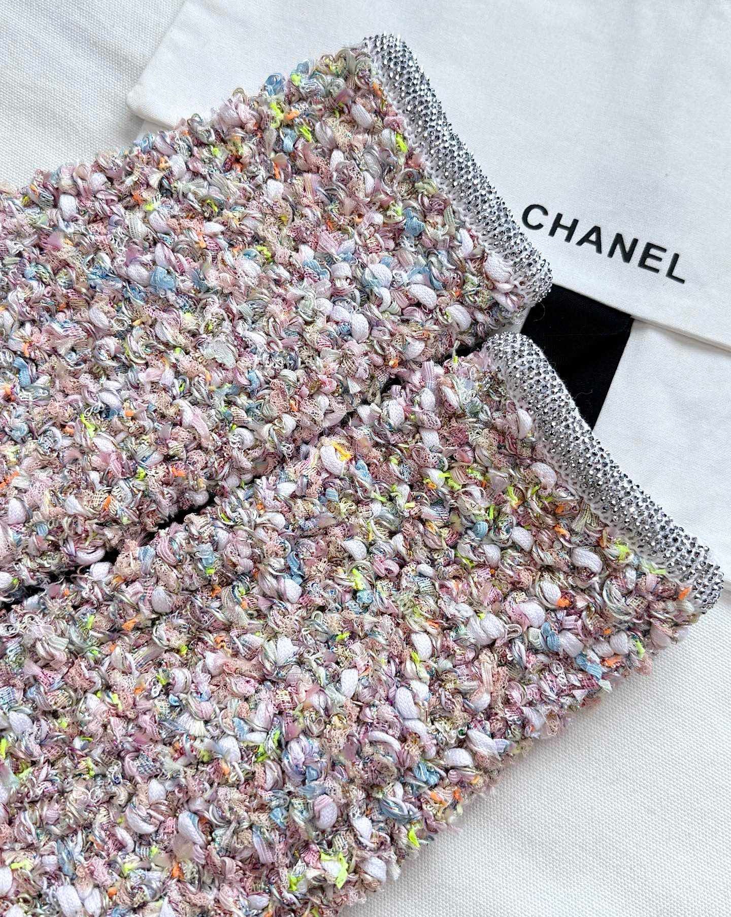 Custom-dyed yarn and diamond-trimmed woven cardigan