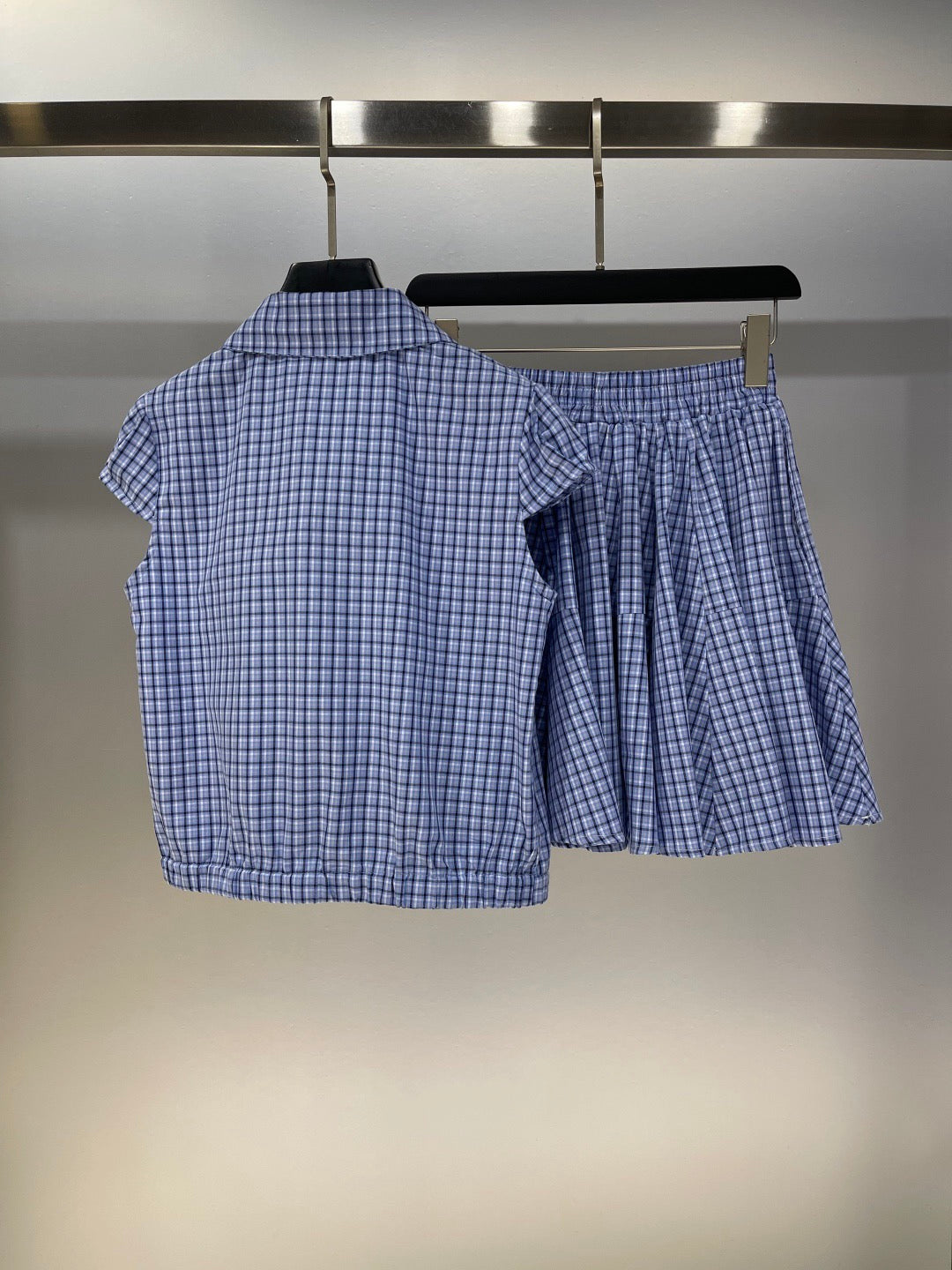Embroidered patch ruffle + elastic waist casual skirt