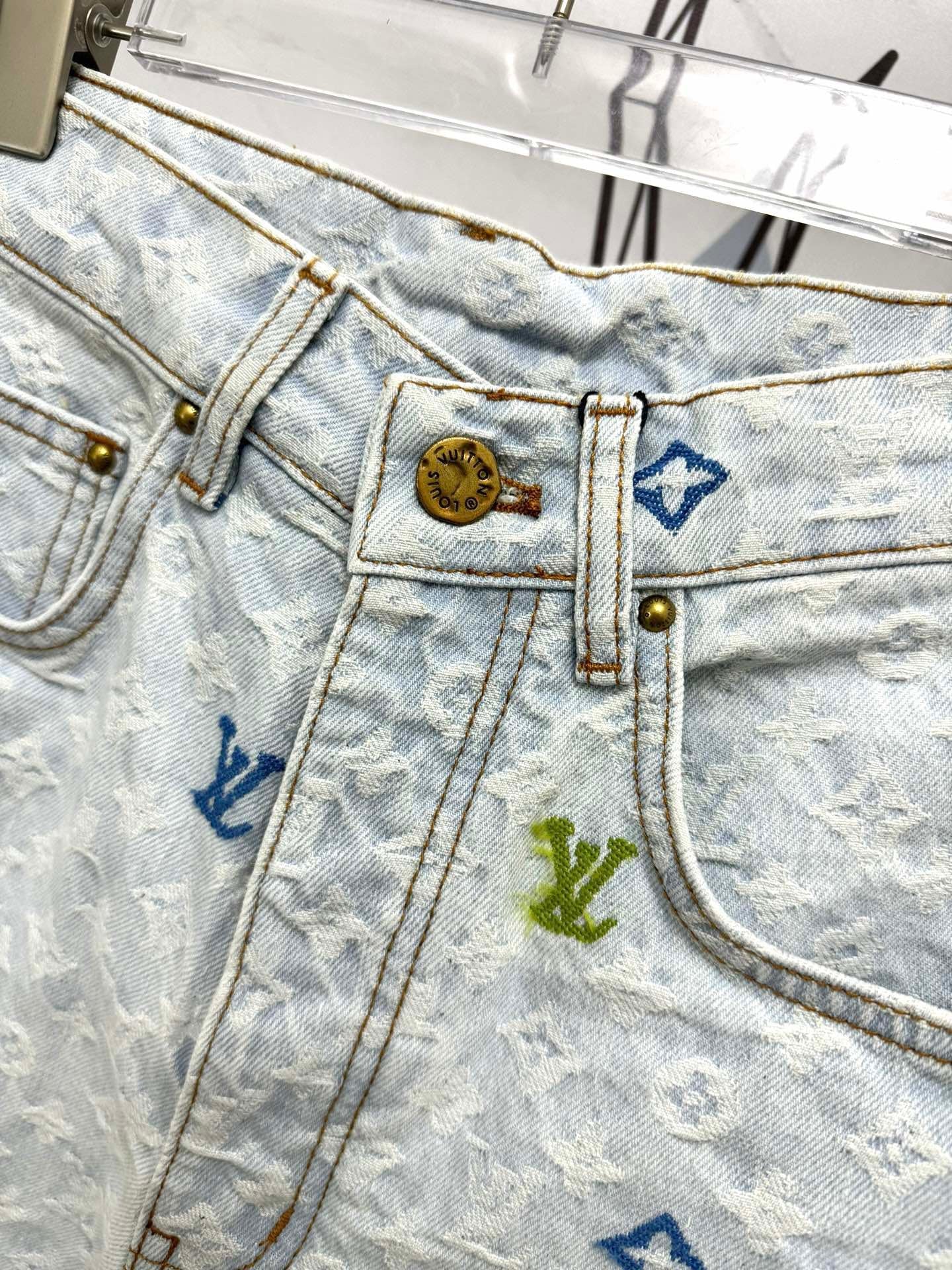 Denim-Hose der Candy-Serie