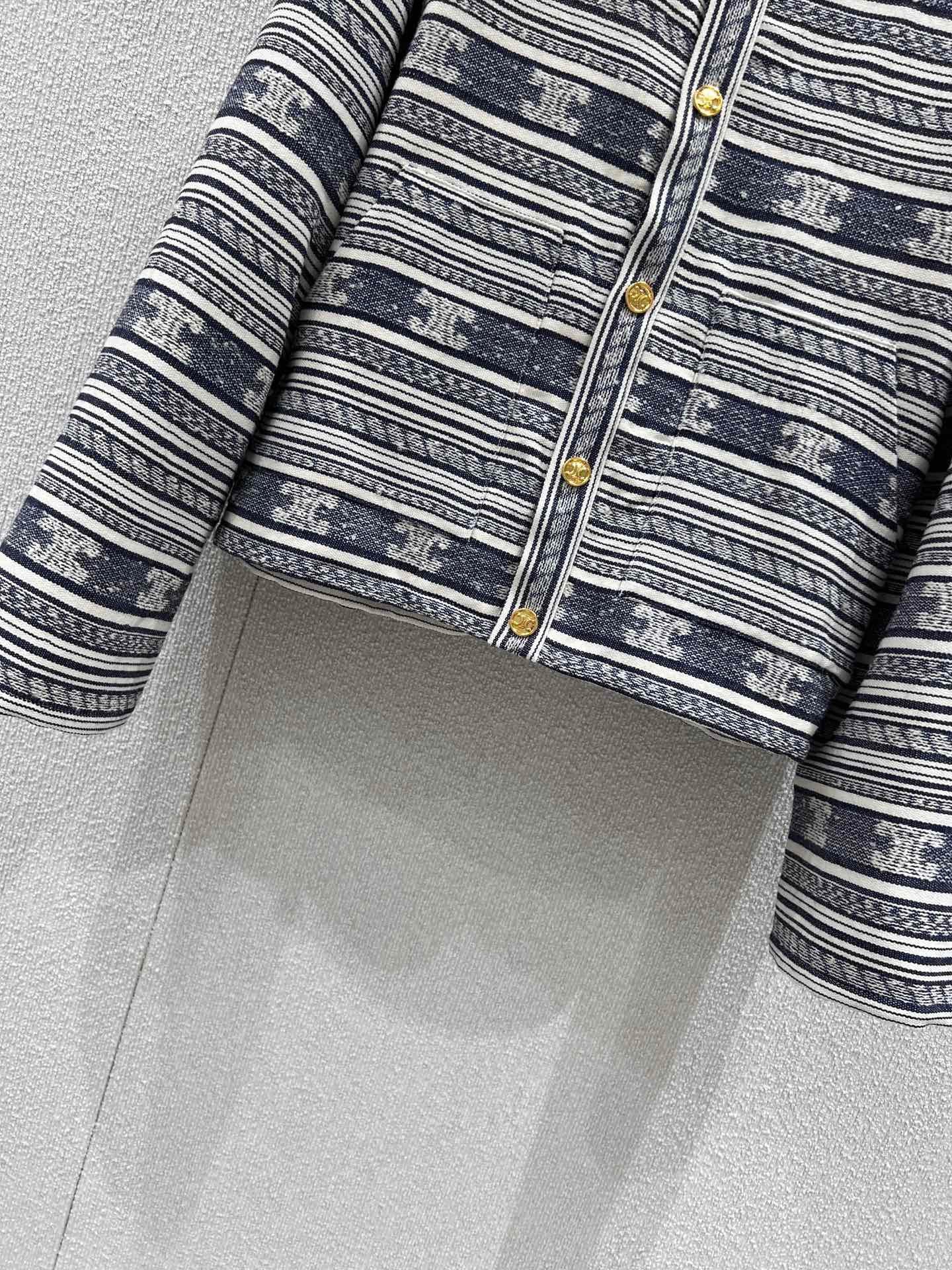 25Fw Frühherbst neue gestreifte Logo-Jacquard-Einreiherjacke mit rundem Kragen