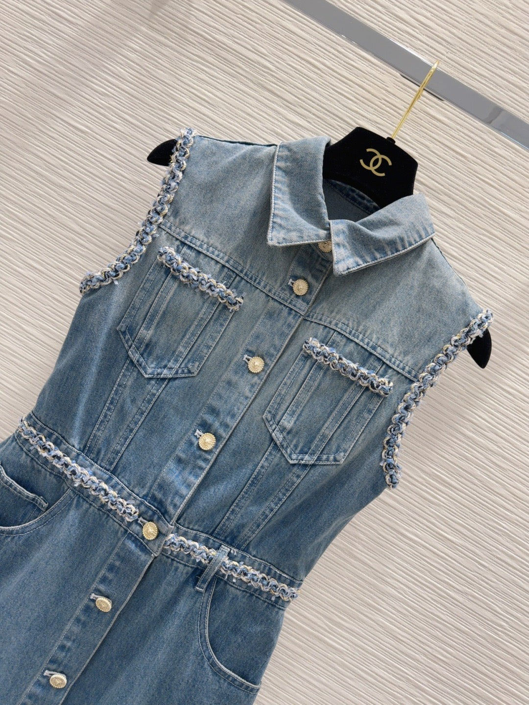 Robe gilet en jean dégradé à ourlet à bandes