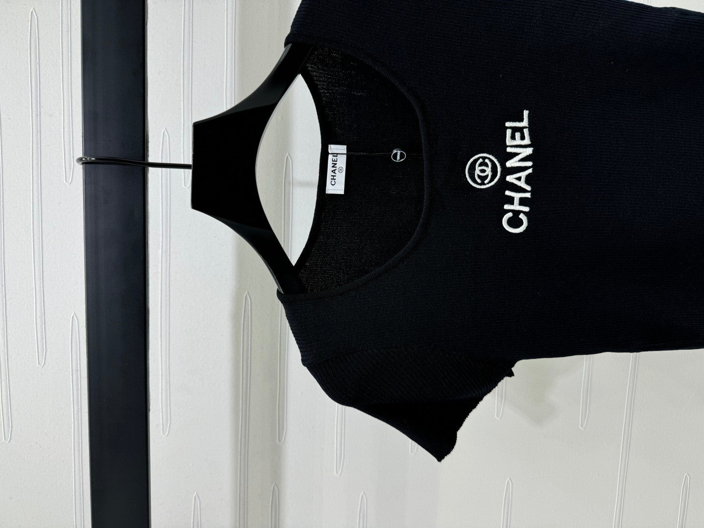 Ribbed Logo Tees with Side Drawstrings