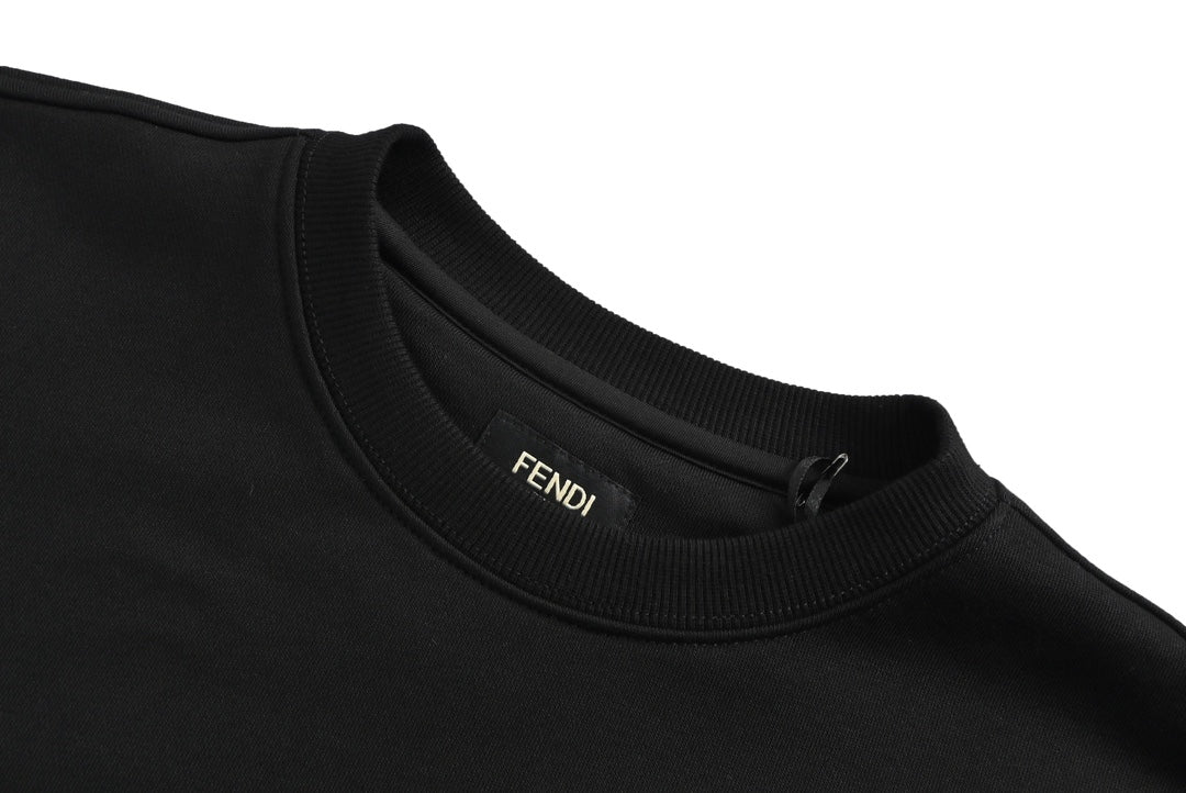 Sweatshirt mit Reißverschlusstasche auf der Brust