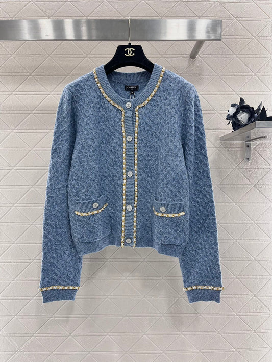 Cardigan en maille à col en V et chaîne