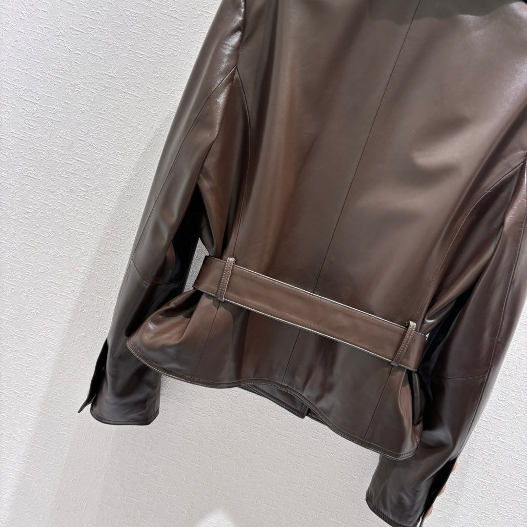 Taillierte Lederjacke
