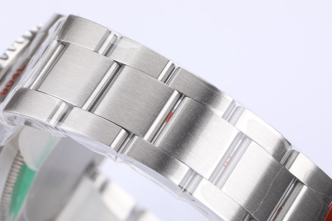 Submariner 41mm Serie Herrenuhr