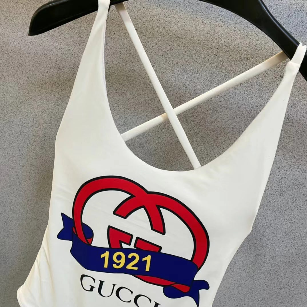 maillot de bain une pièce à bretelles