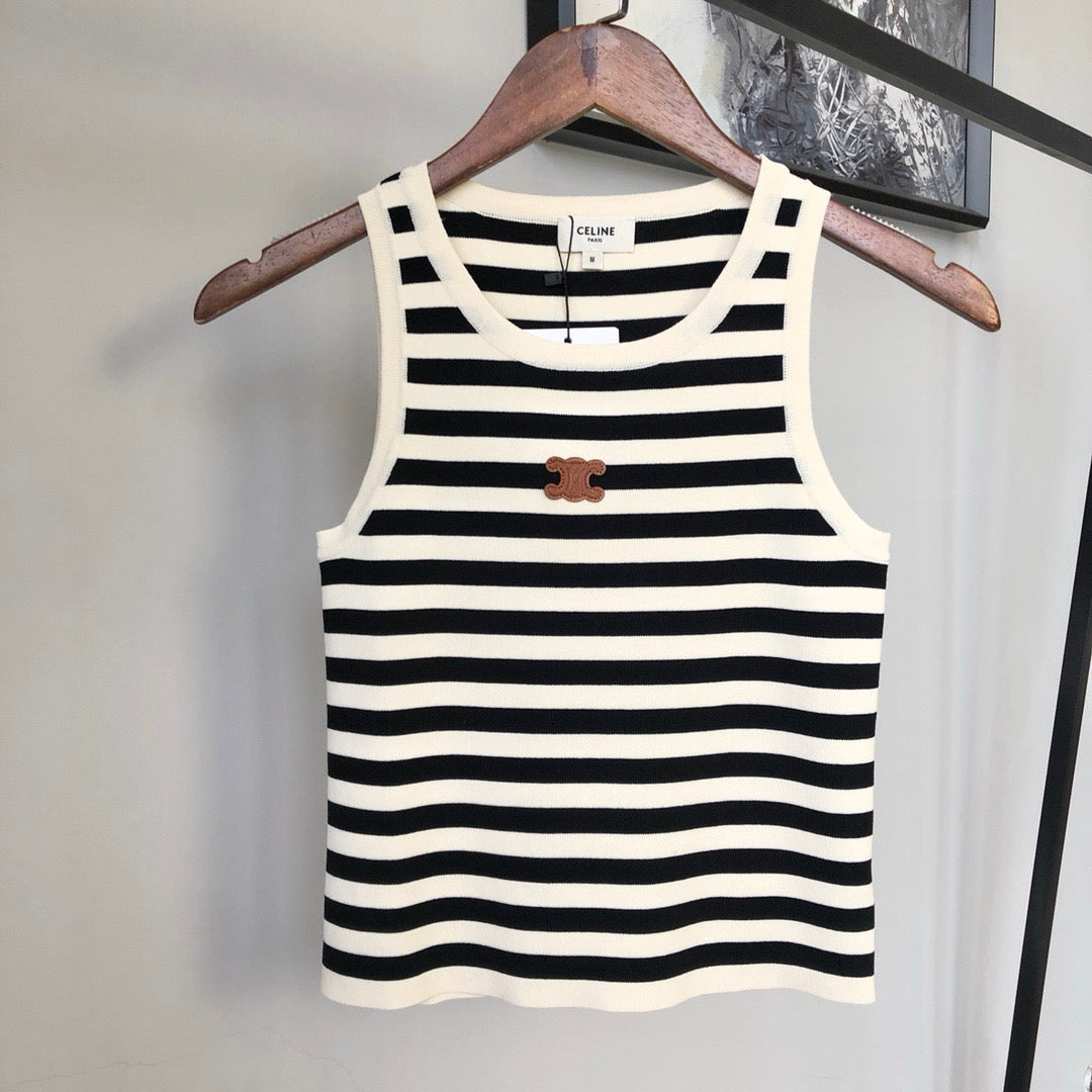 Gilet rayé noir et blanc