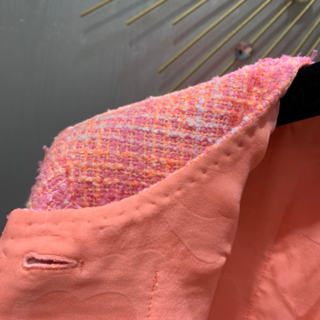 Wassermelonenrote karierte Jacke
