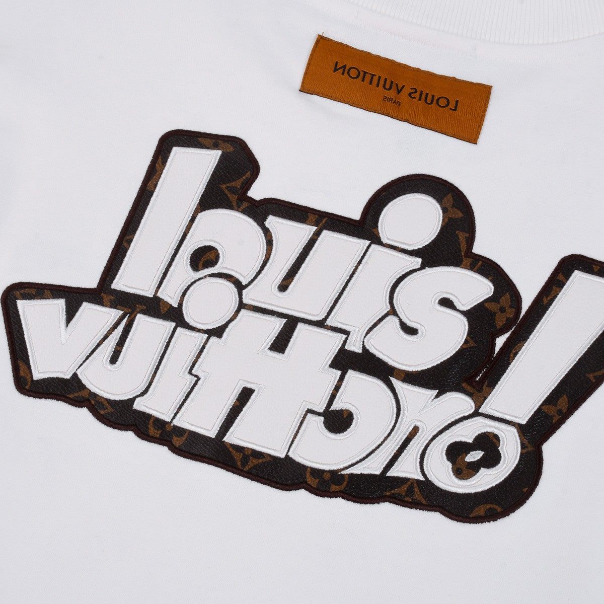 Sweatshirt mit dickem Plattenstickerei-Prozess