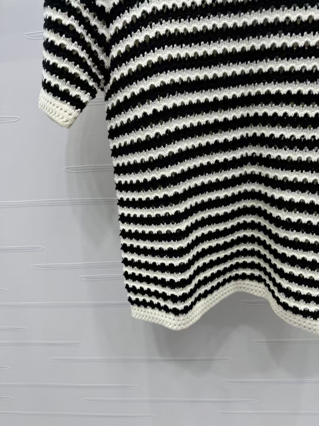 Manches courtes en tricot rayé