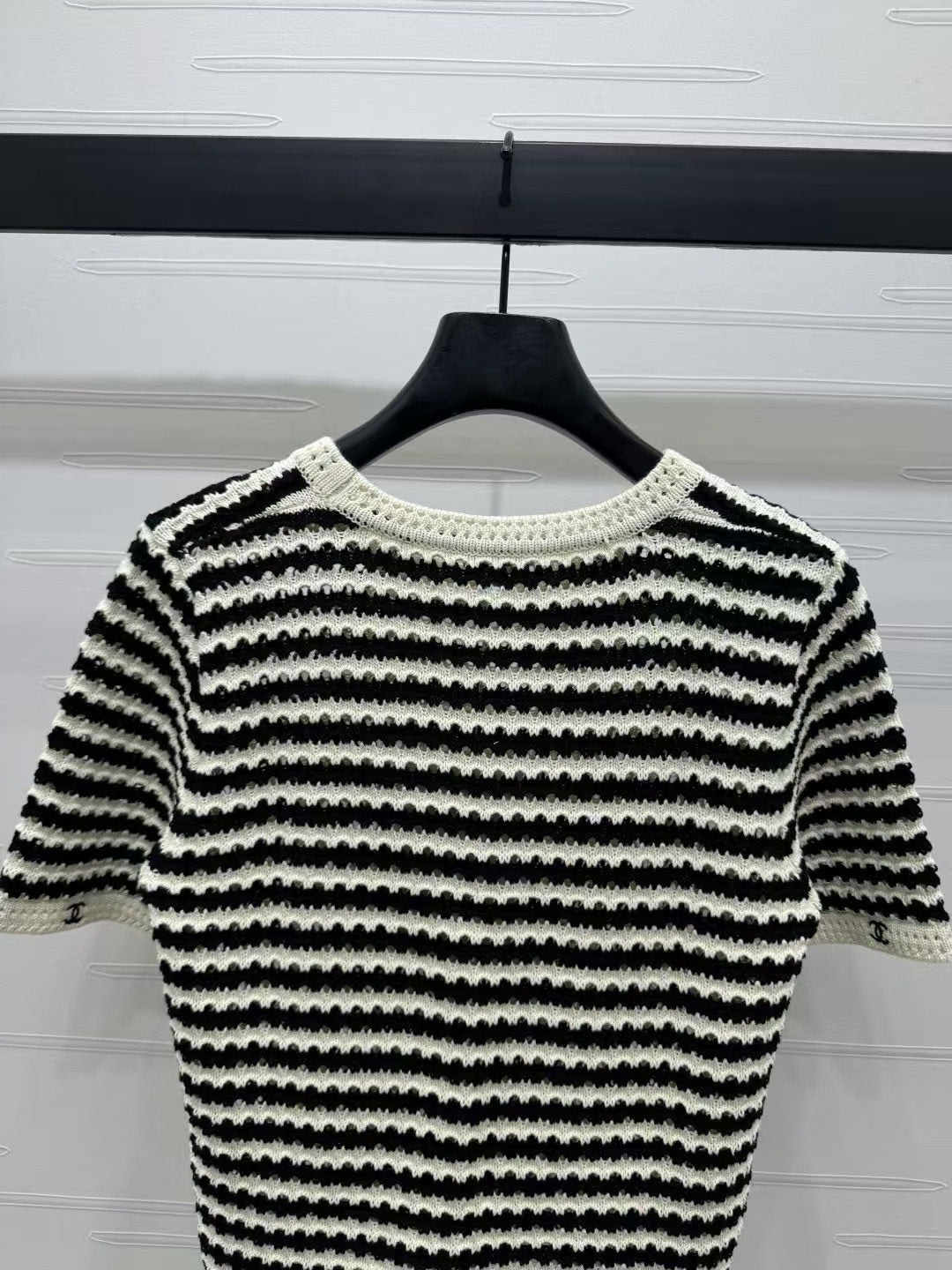 Manches courtes en tricot rayé
