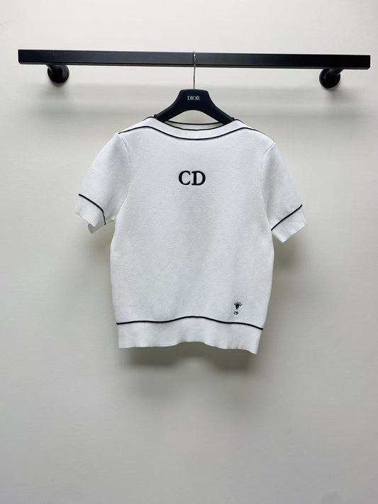 Pull tricoté à manches courtes avec logo petite abeille 25ss