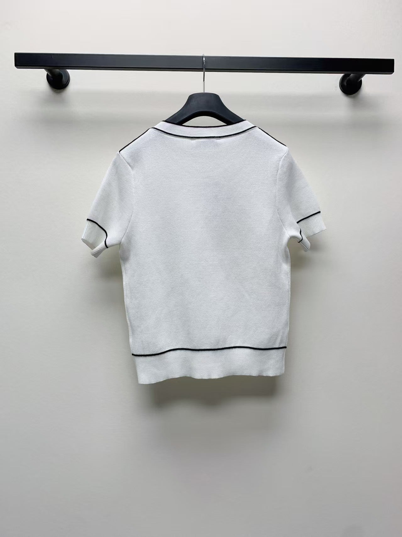 25ss Logo Little Bee Strickpullover mit kurzen Ärmeln