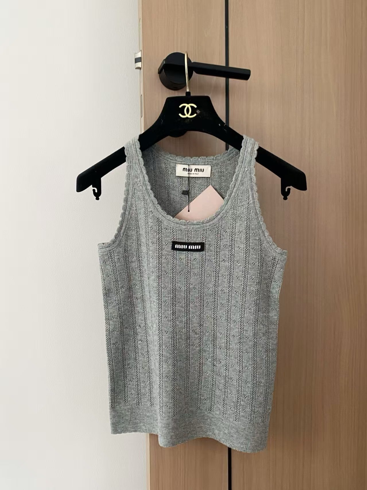 25 Seidenweste