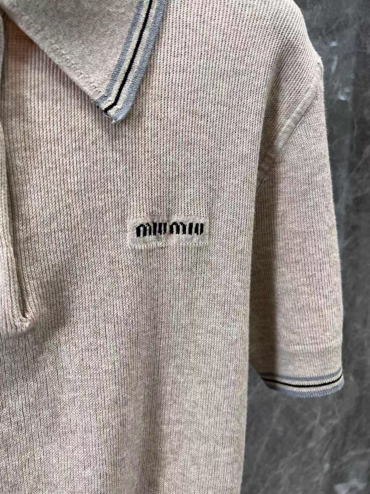 25 Frühling/Sommer Neuheiten Brief Micro Logo Polo Neck Kurzarm Strick