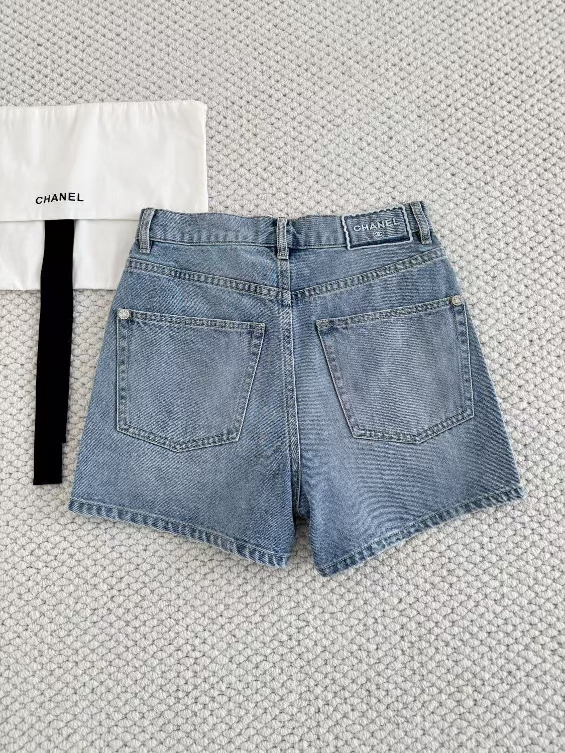 2025 Sommer Neue Ankunft Kleine Duft Coco Bestickte Denim Shorts SML
