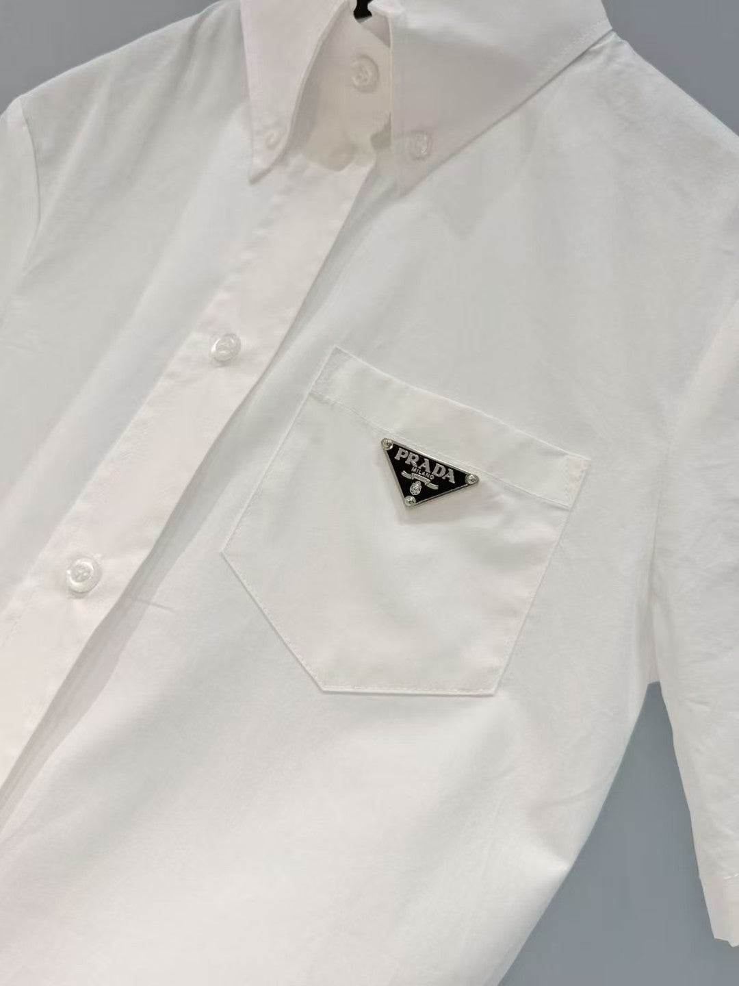 Chemise blanche✨Chemise classique de style universitaire