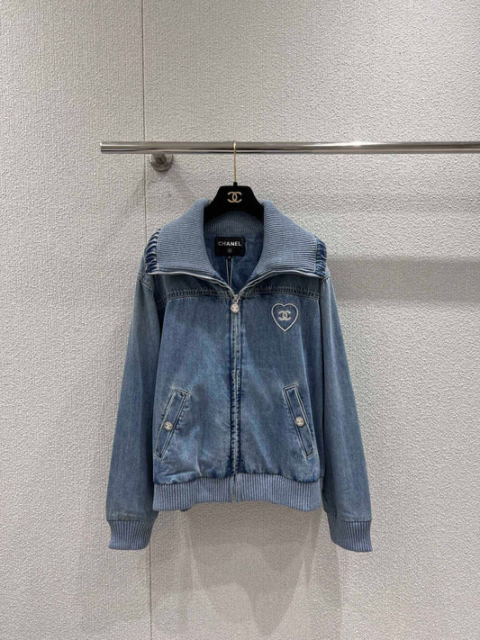 Denim à revers brodé en forme de cœur, série Beach