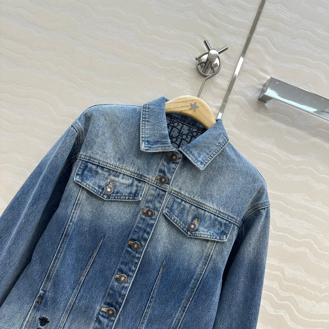 Veste zippée à manches longues et à capuche imprimée