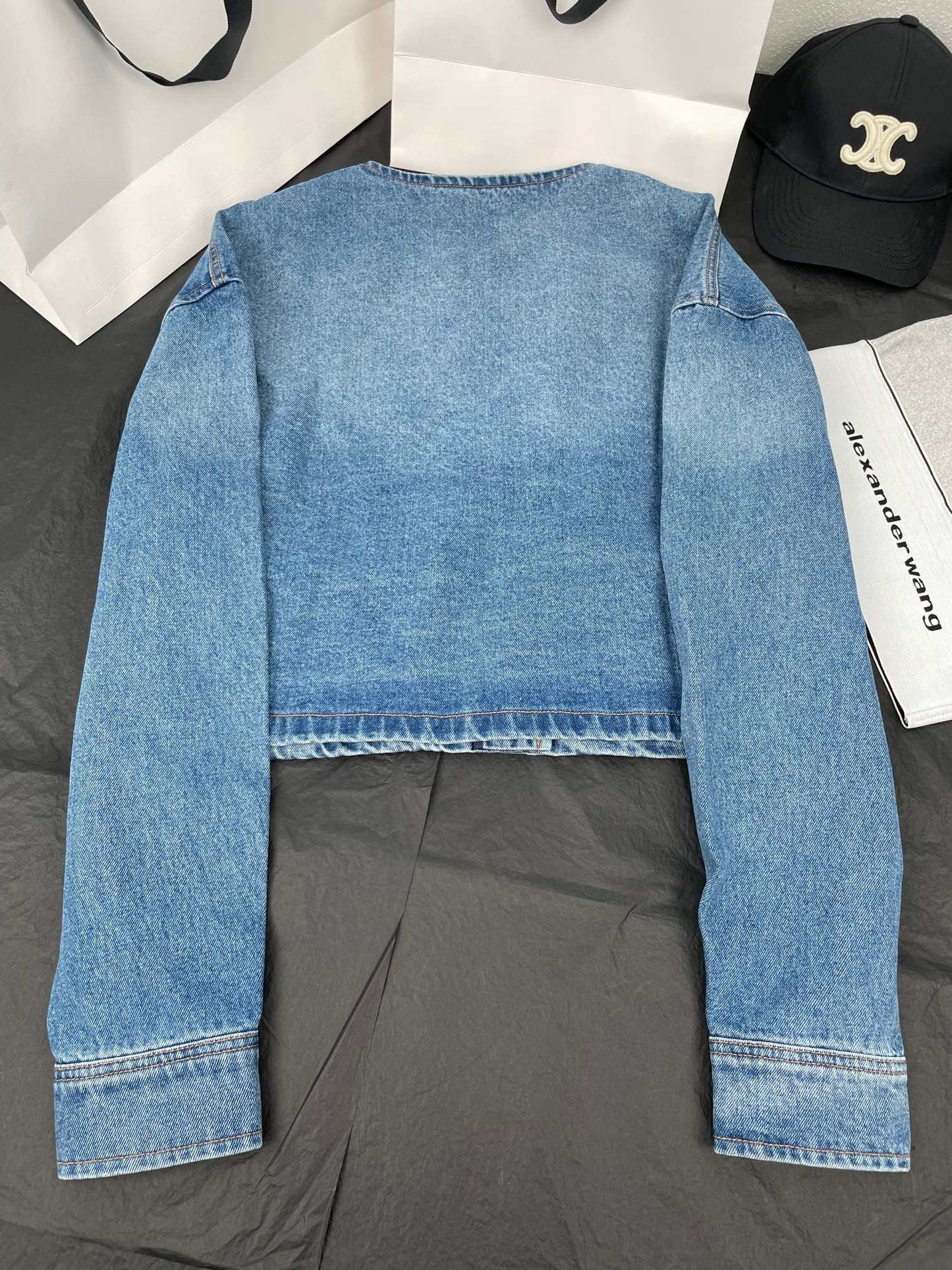 Veste zippée à manches longues et à capuche imprimée