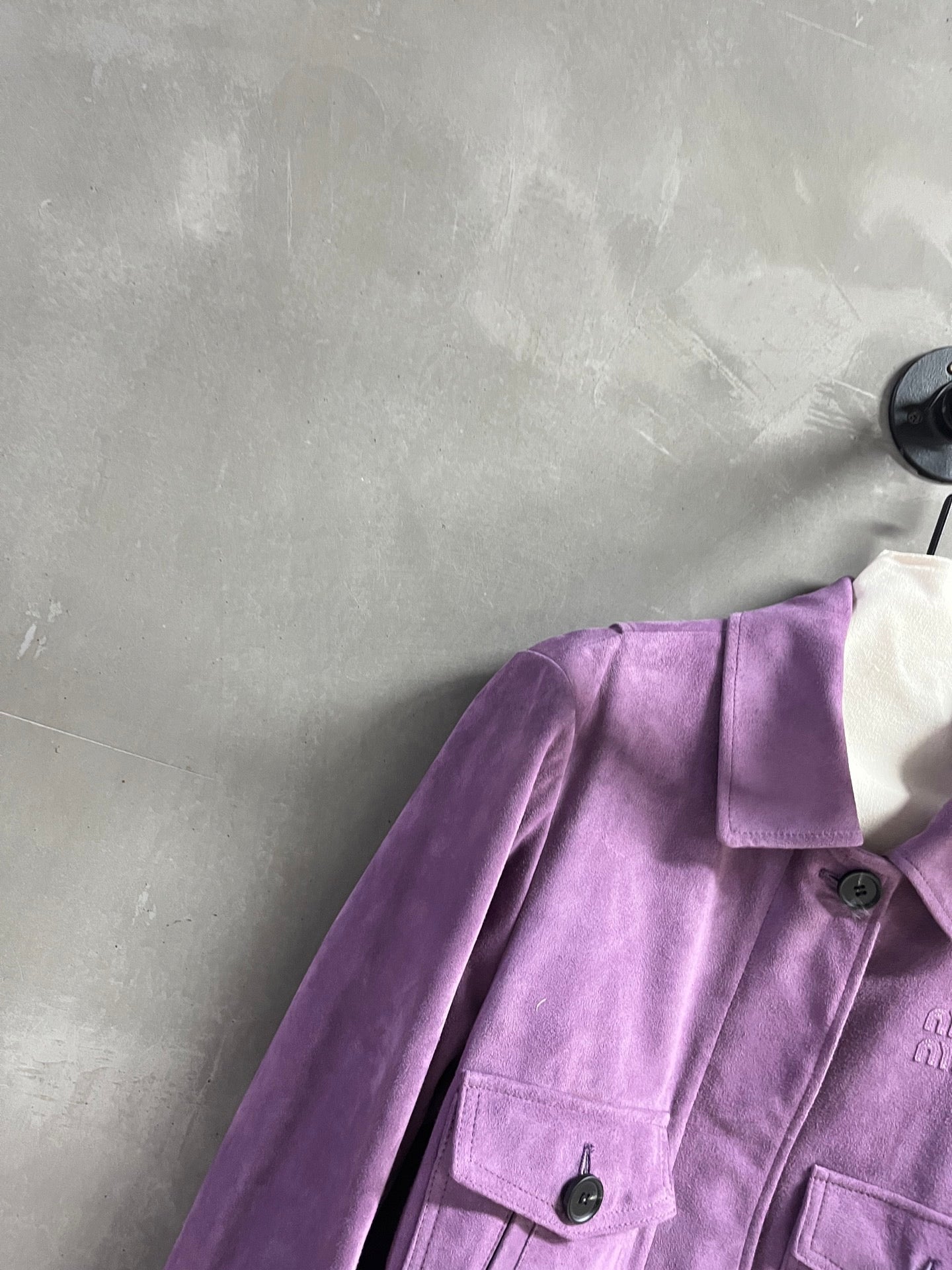 Veste zippée à manches longues et à capuche imprimée