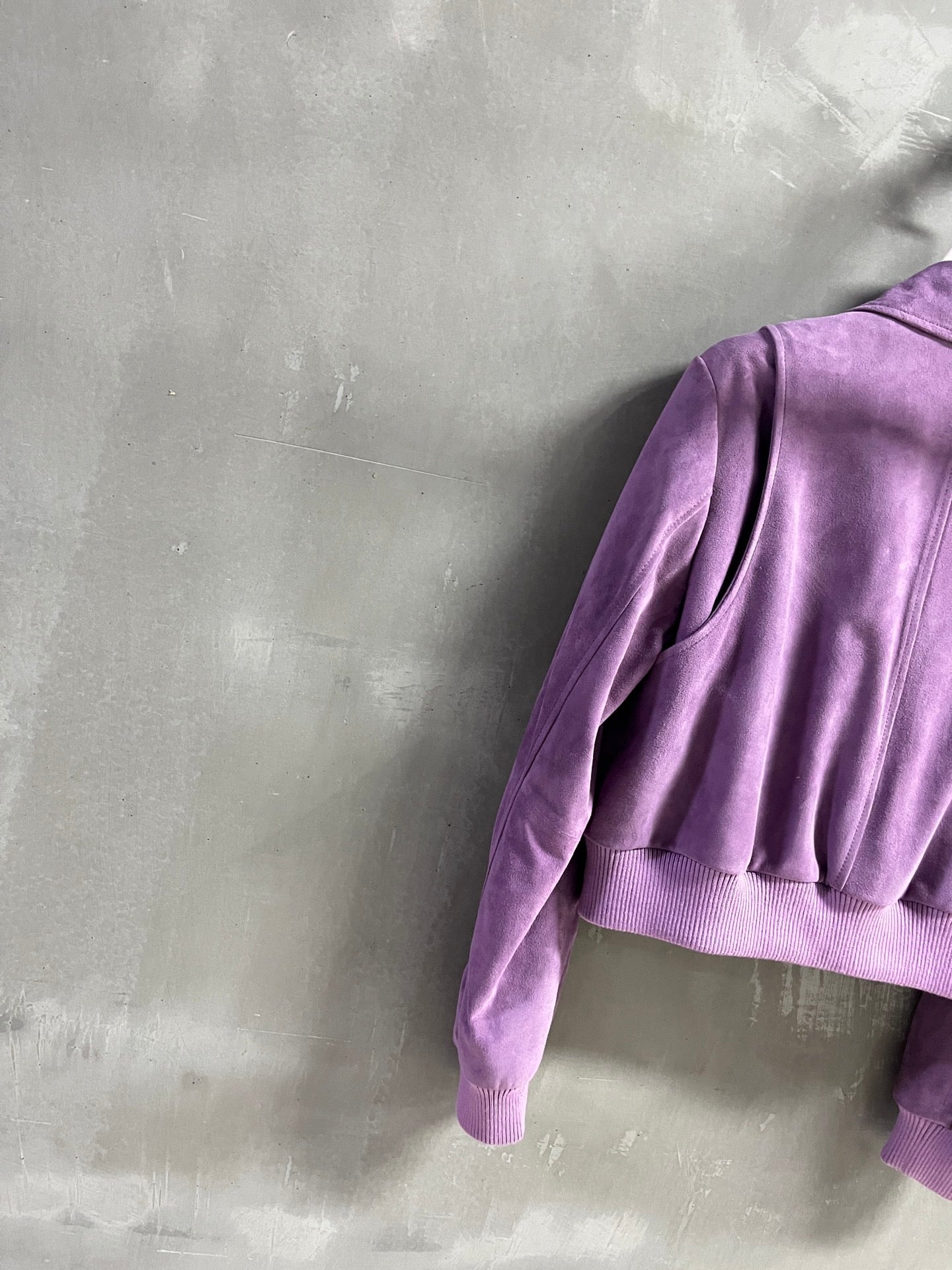 Veste zippée à manches longues et à capuche imprimée