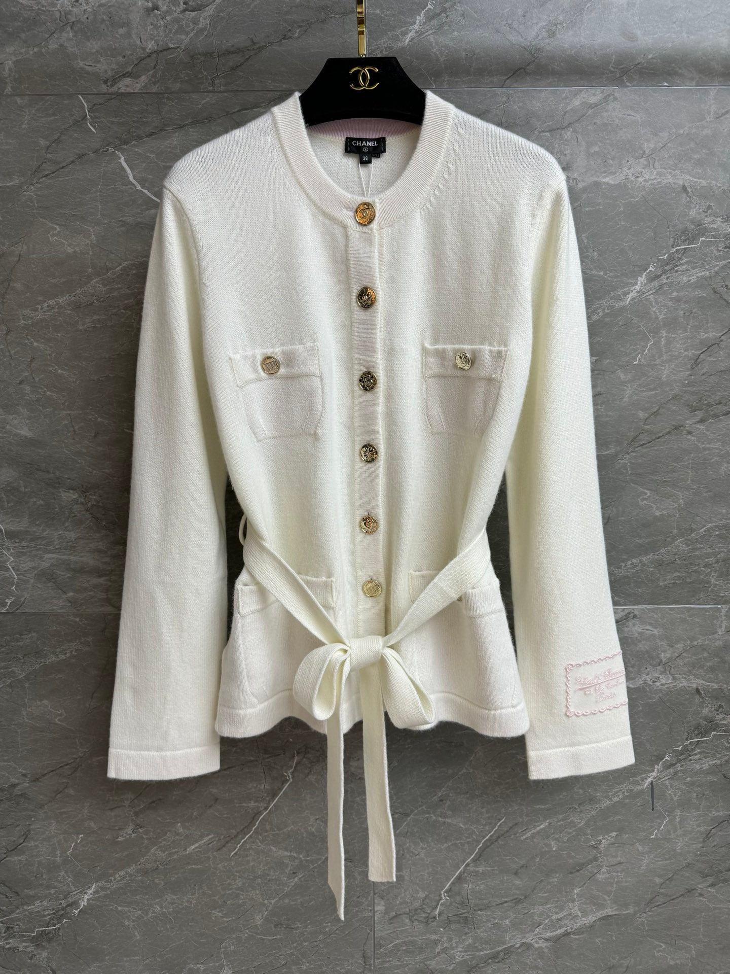 Cardigan en cachemire à boutons style sac à dos