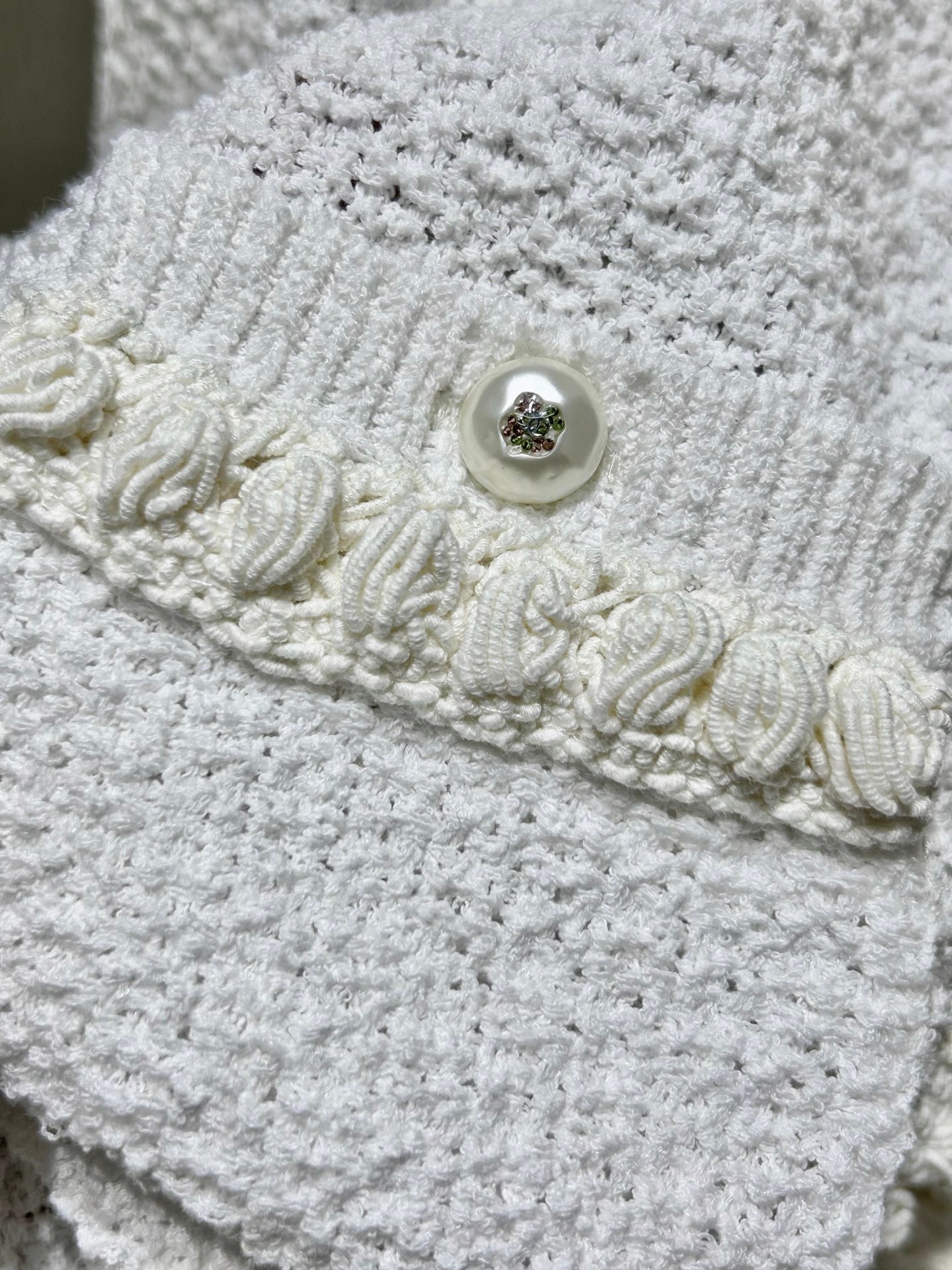 Veste zippée à manches longues et à capuche imprimée