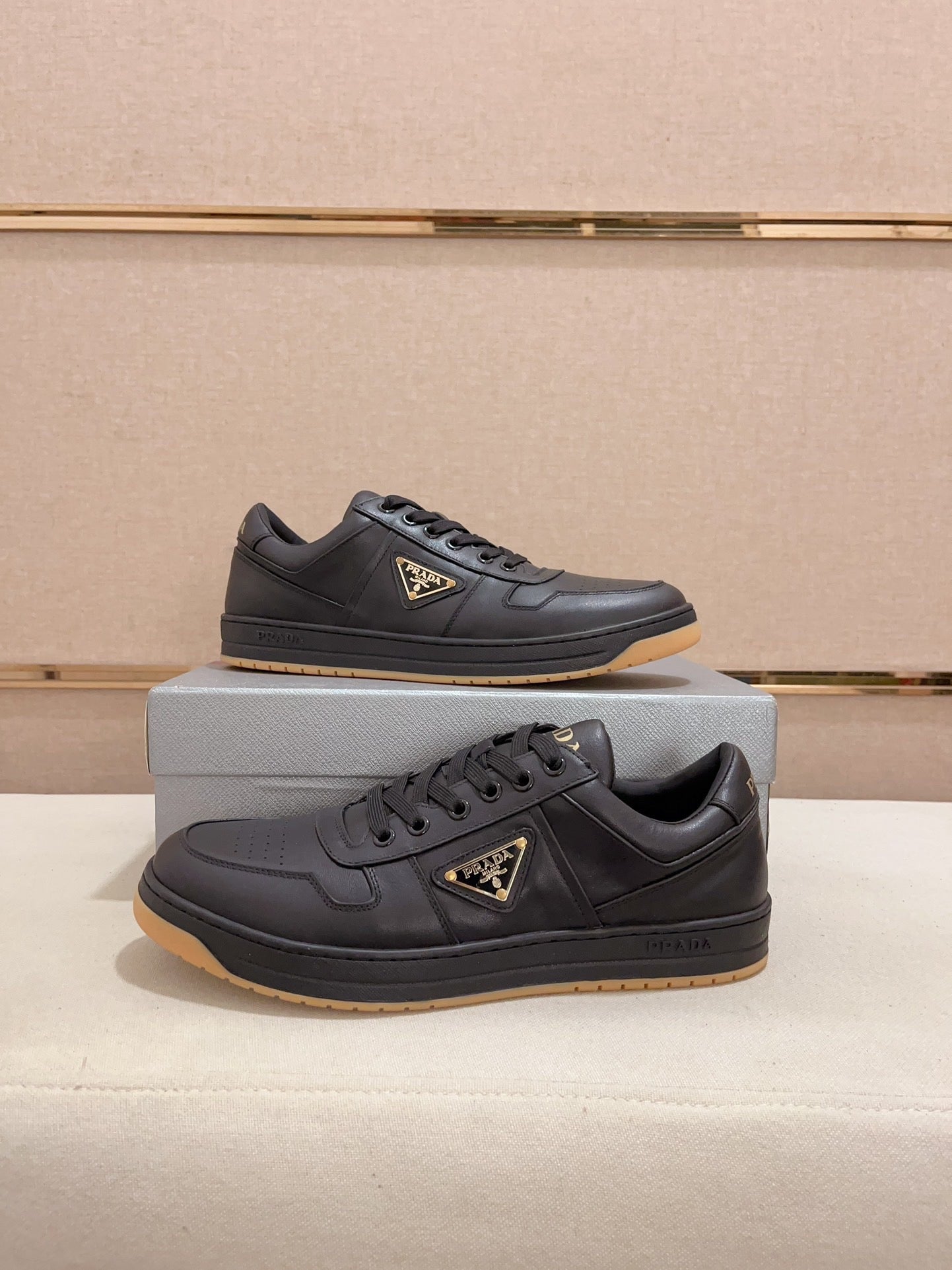 🔥🔥🔥24FW NOUVEAU CD Sneakers Downtown en cuir nappa
