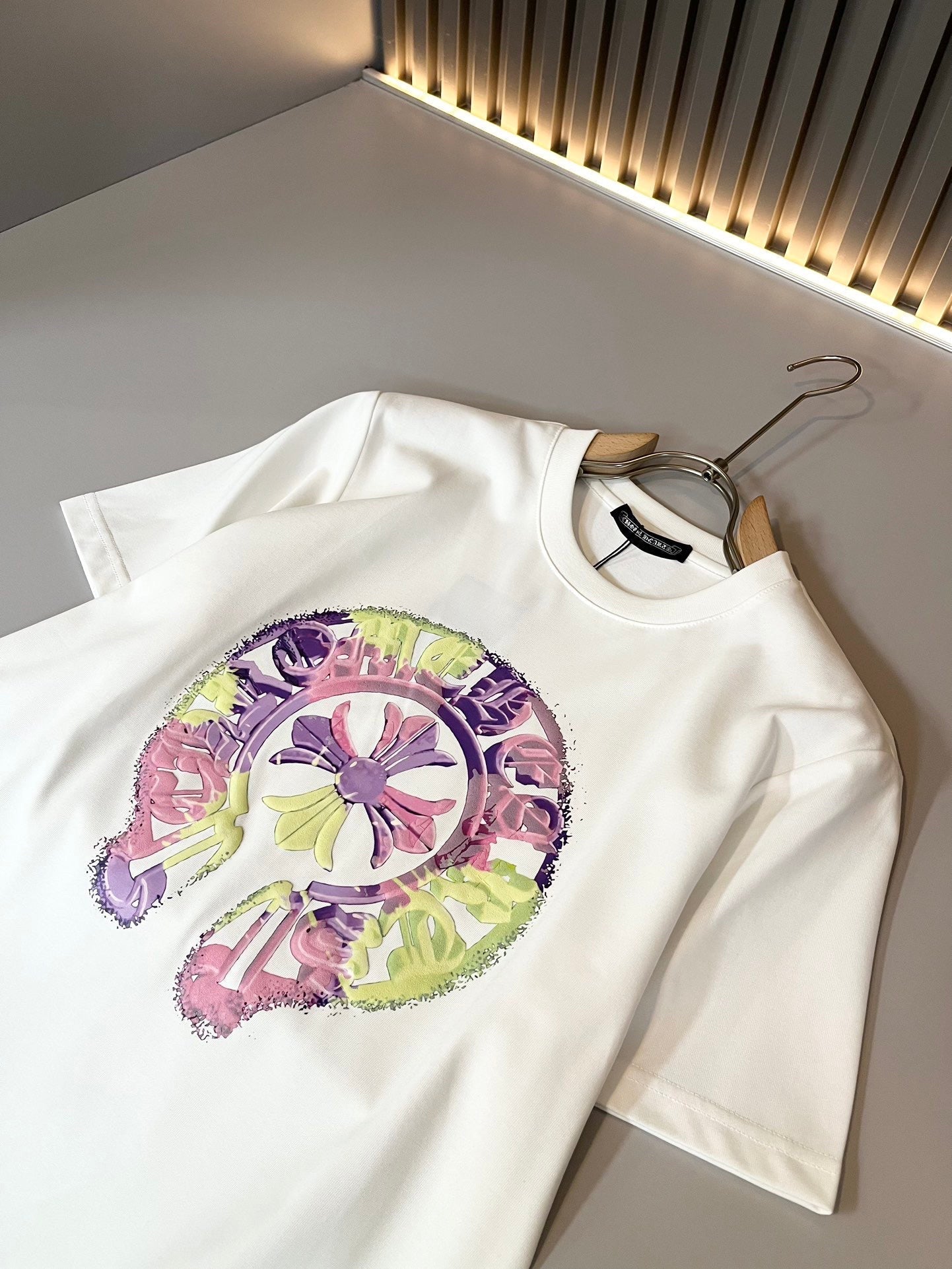 🔥🔥🔥24FW NOUVEAU T-shirt CHROME HEARTS LOGO coloré en édition limitée