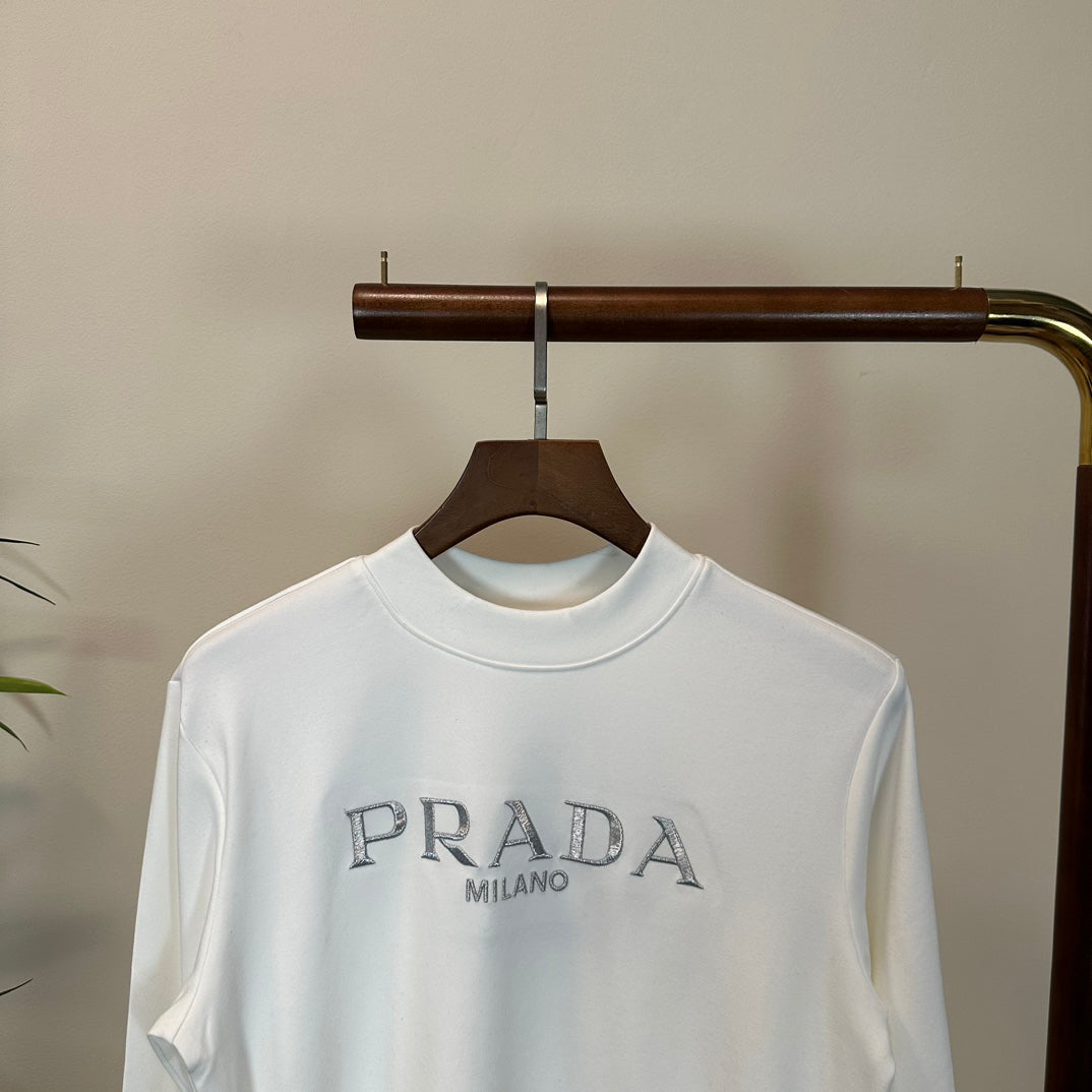 24FW NEU PRD Logo Langarmshirt aus reiner Baumwolle