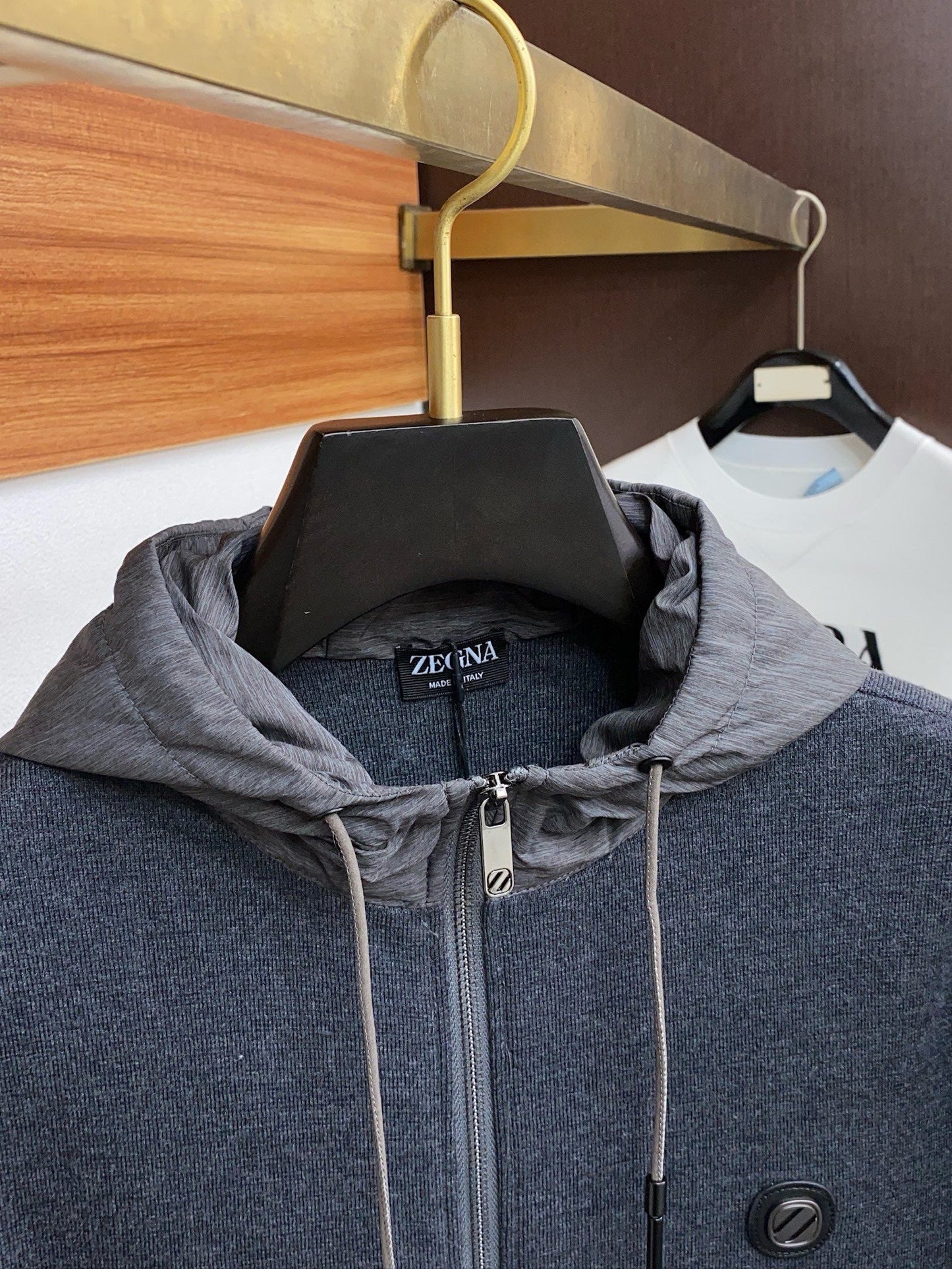 Veste à capuche Zeg