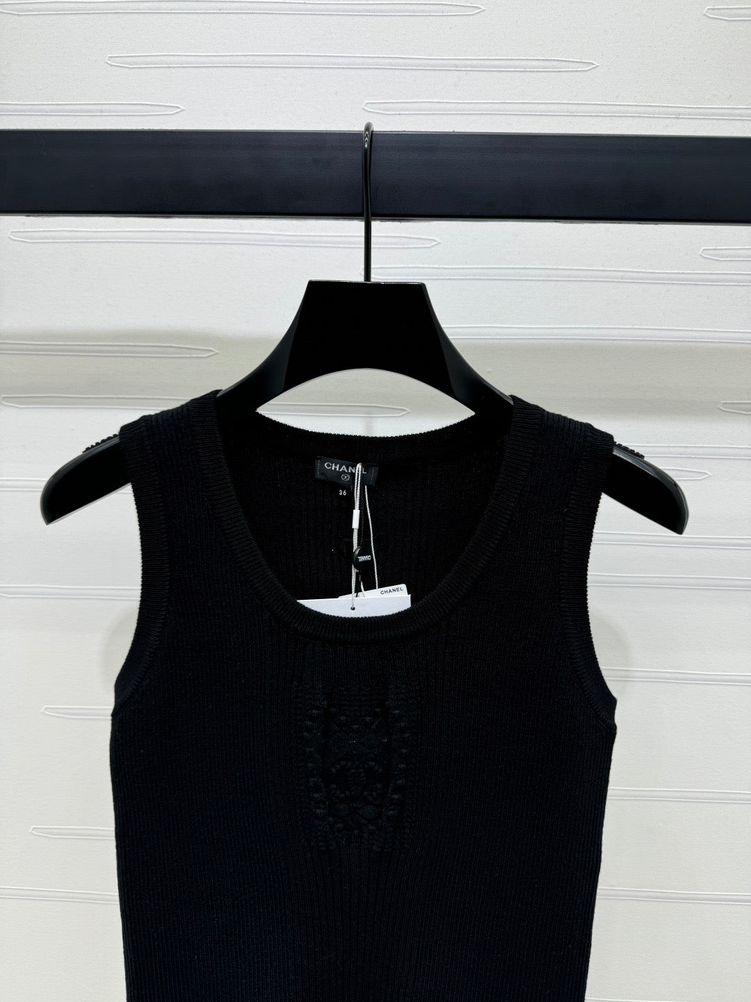 25 New Love Knitted Vest